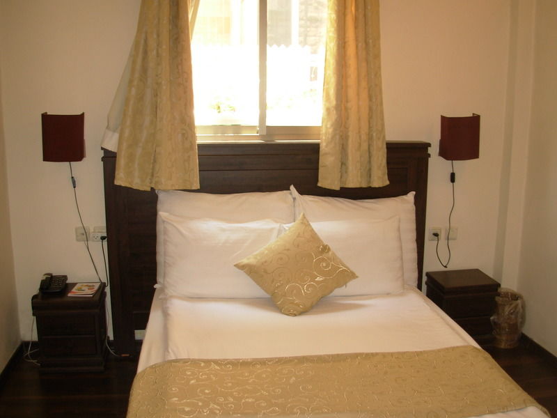 The Little House In Bakah Hotel Jerusalém Exterior foto