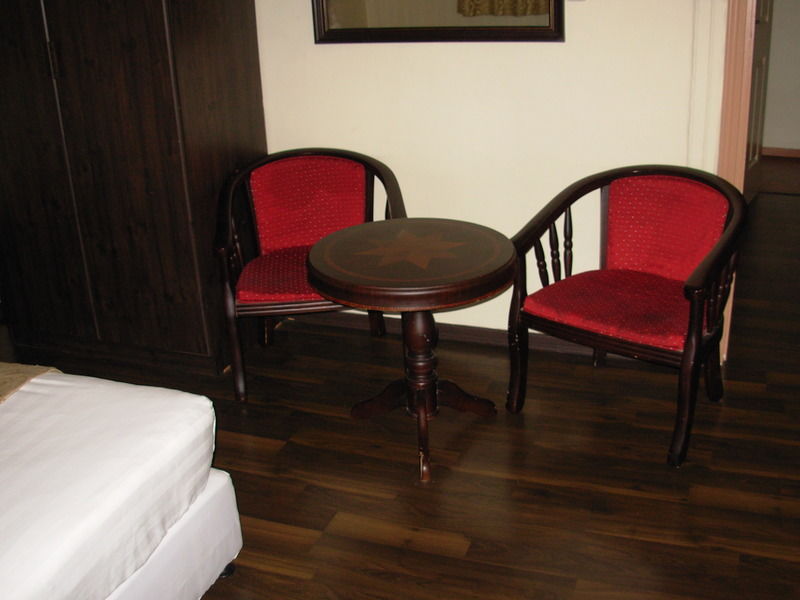 The Little House In Bakah Hotel Jerusalém Exterior foto