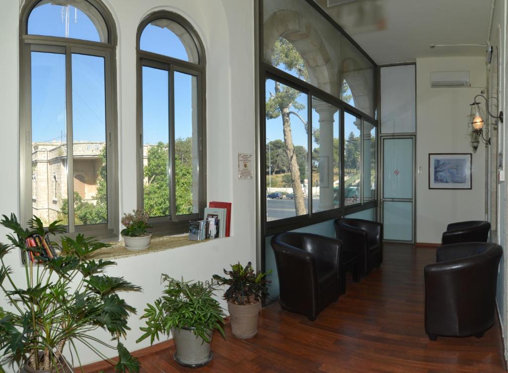 The Little House In Bakah Hotel Jerusalém Exterior foto