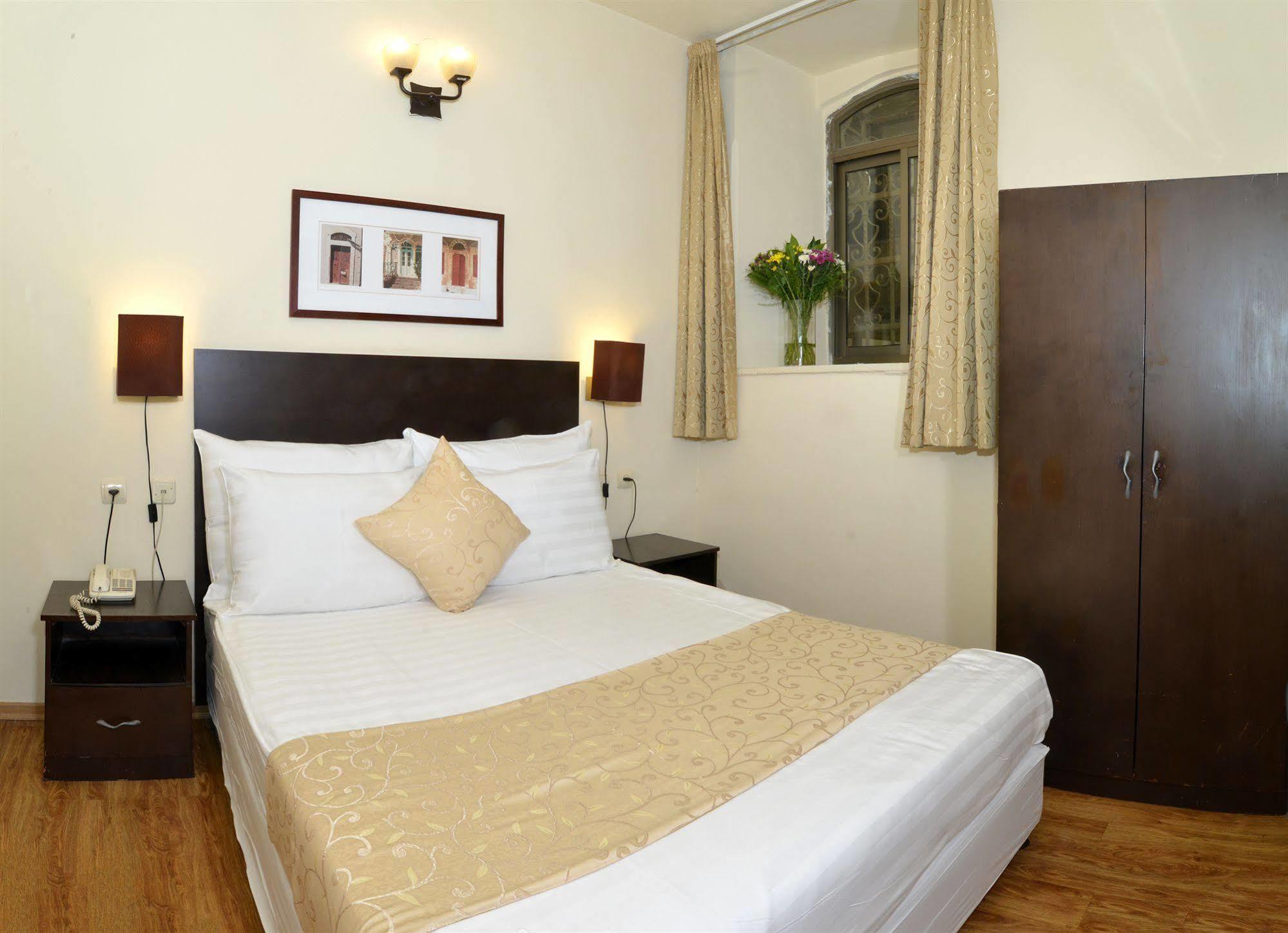 The Little House In Bakah Hotel Jerusalém Exterior foto