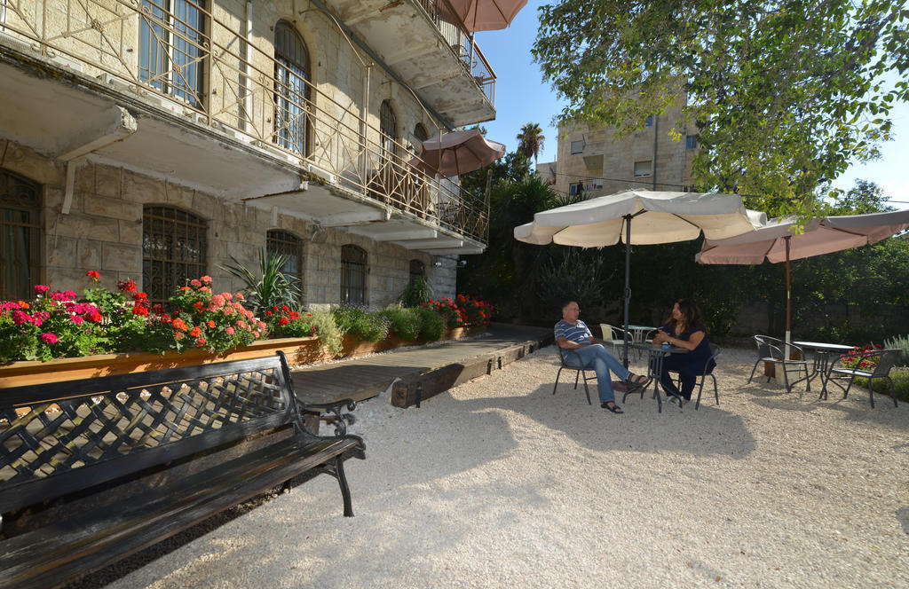 The Little House In Bakah Hotel Jerusalém Exterior foto