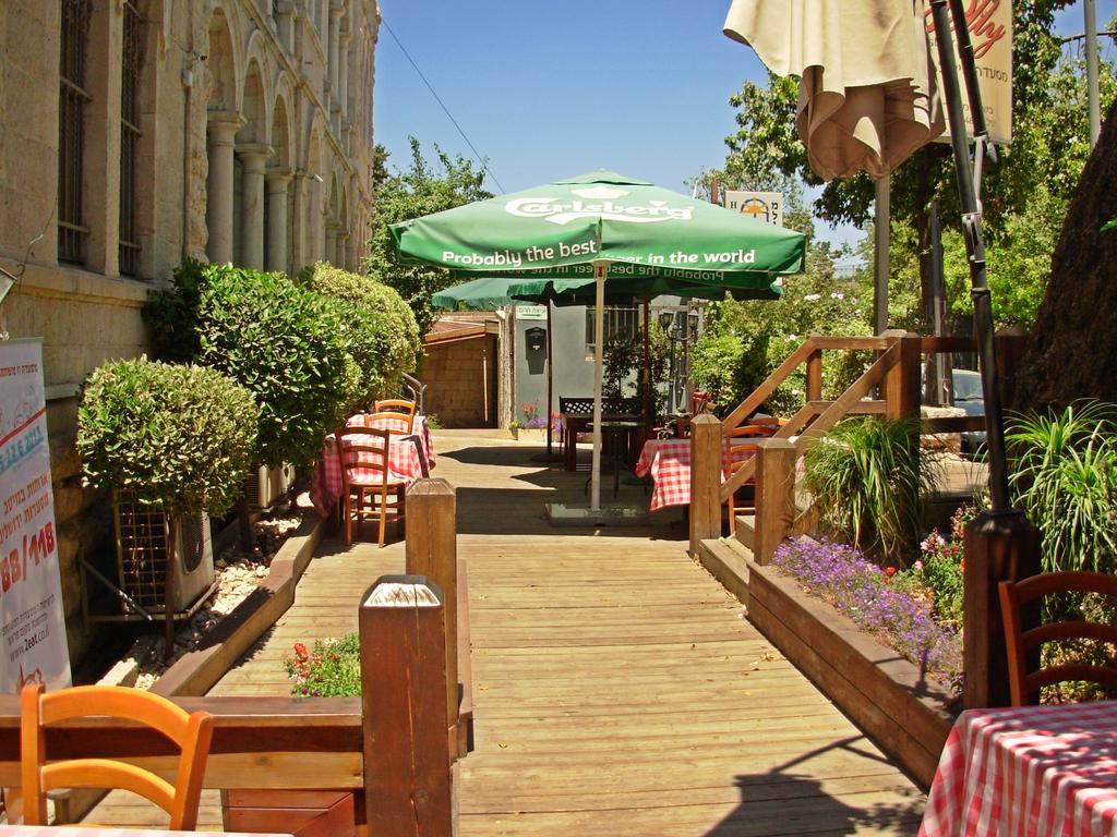 The Little House In Bakah Hotel Jerusalém Exterior foto