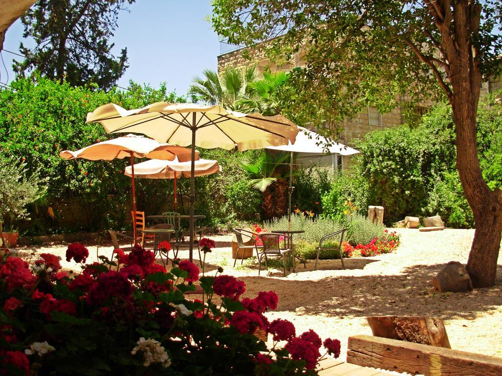 The Little House In Bakah Hotel Jerusalém Exterior foto